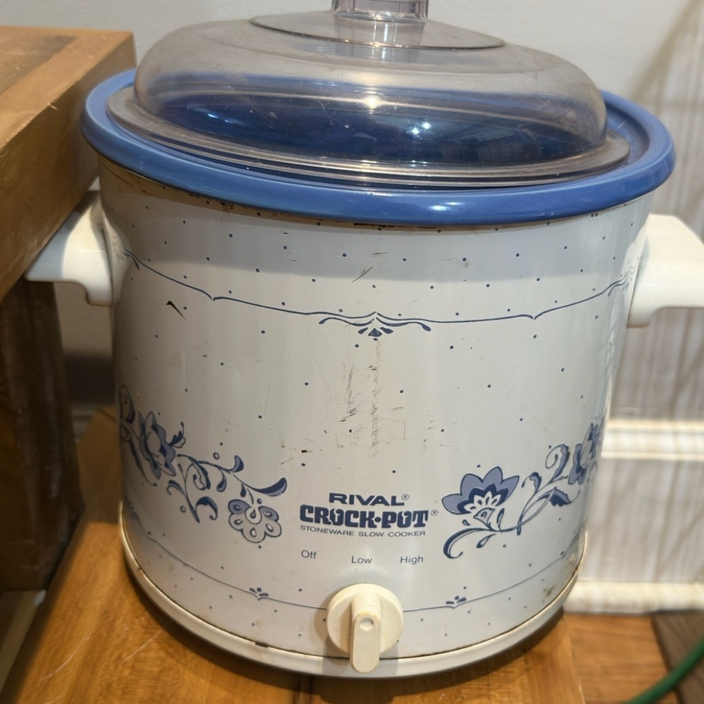 Rival Crock-Pot Slow Cooker - Blue and White